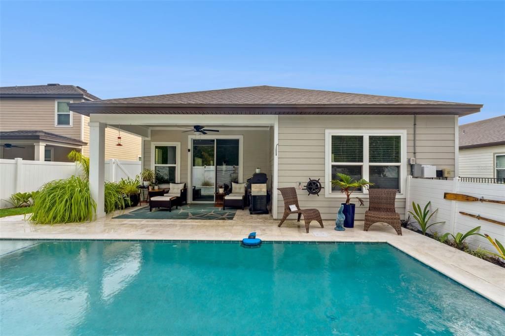 Active With Contract: $400,000 (3 beds, 2 baths, 1458 Square Feet)