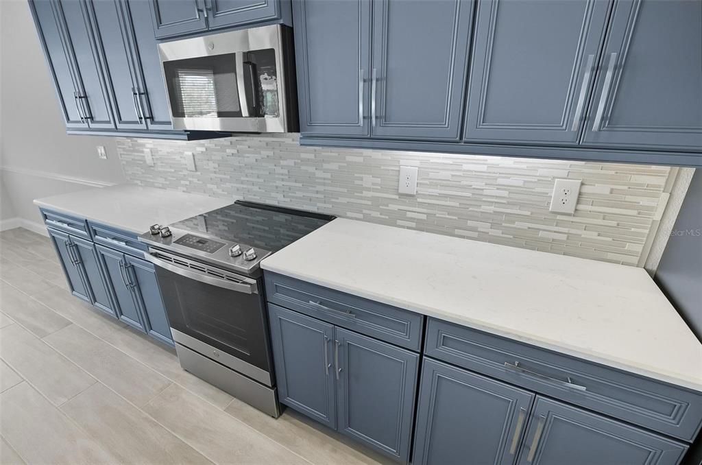 En Venta: $589,000 (3 camas, 3 baños, 1839 Pies cuadrados)