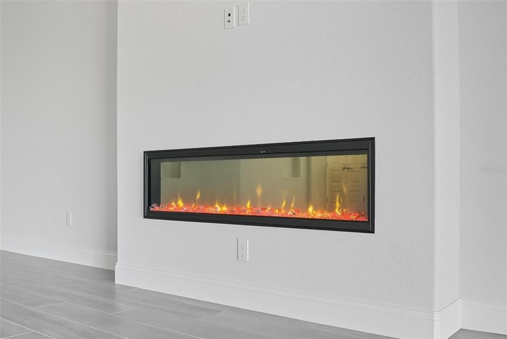 En Venta: $589,000 (3 camas, 3 baños, 1839 Pies cuadrados)