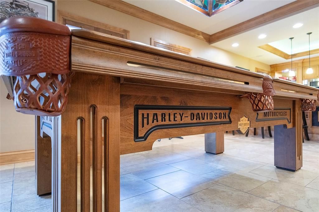 En Venta: $329,900 (2 camas, 2 baños, 1825 Pies cuadrados)