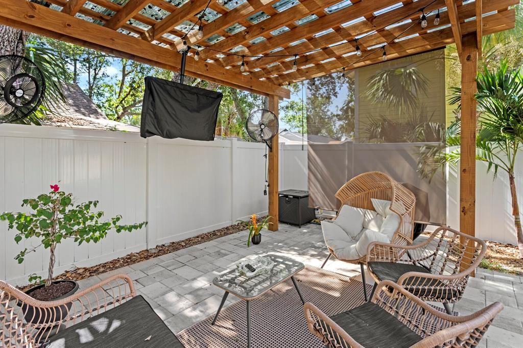 En Venta: $520,000 (3 camas, 2 baños, 1437 Pies cuadrados)