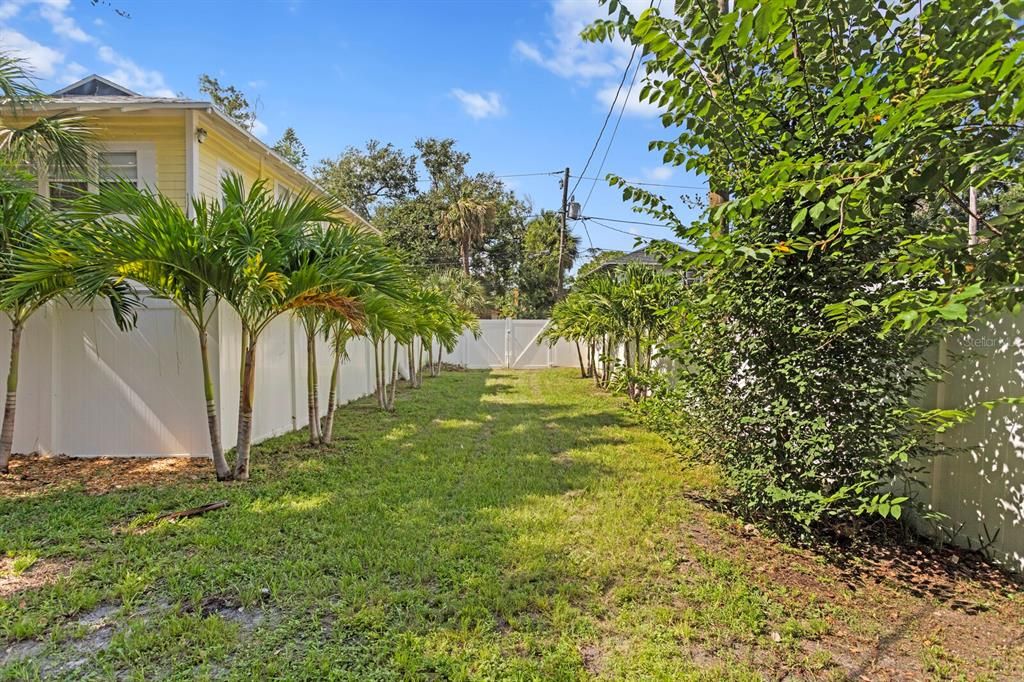 En Venta: $520,000 (3 camas, 2 baños, 1437 Pies cuadrados)