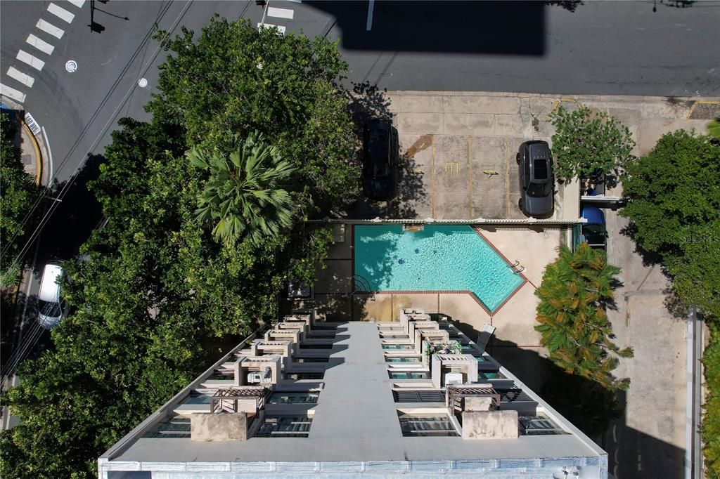 For Rent: $1,800 (0 beds, 1 baths, 300 Square Feet)