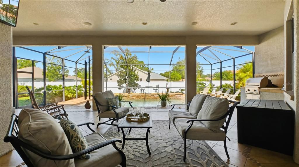 For Sale: $1,099,000 (5 beds, 4 baths, 5063 Square Feet)