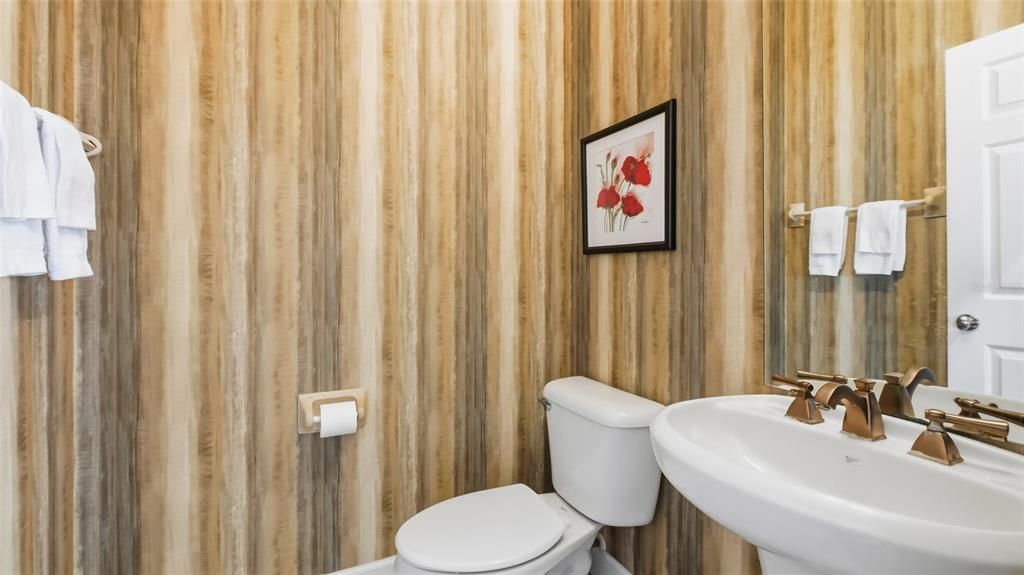 For Sale: $1,099,000 (5 beds, 4 baths, 5063 Square Feet)