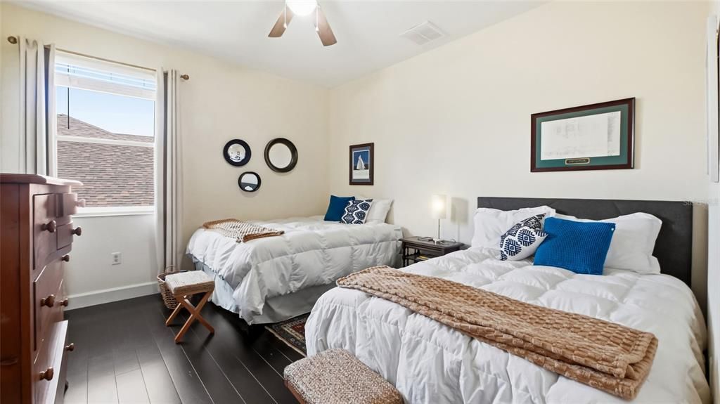 For Sale: $1,099,000 (5 beds, 4 baths, 5063 Square Feet)