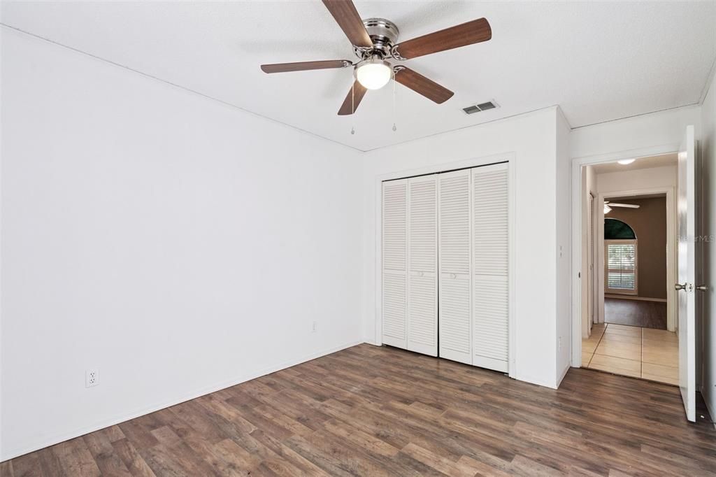 待售: $330,000 (3 贝兹, 2 浴室, 1628 平方英尺)