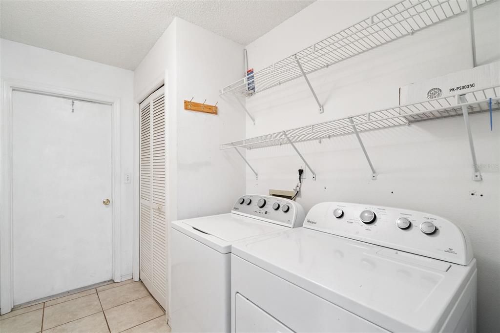 待售: $330,000 (3 贝兹, 2 浴室, 1628 平方英尺)