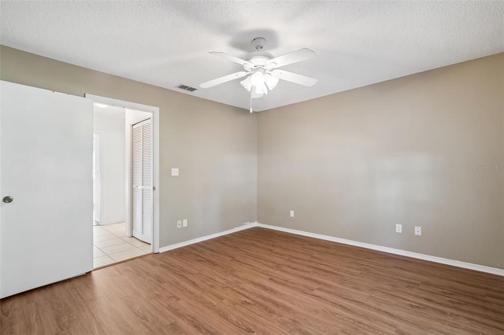 待售: $330,000 (3 贝兹, 2 浴室, 1628 平方英尺)