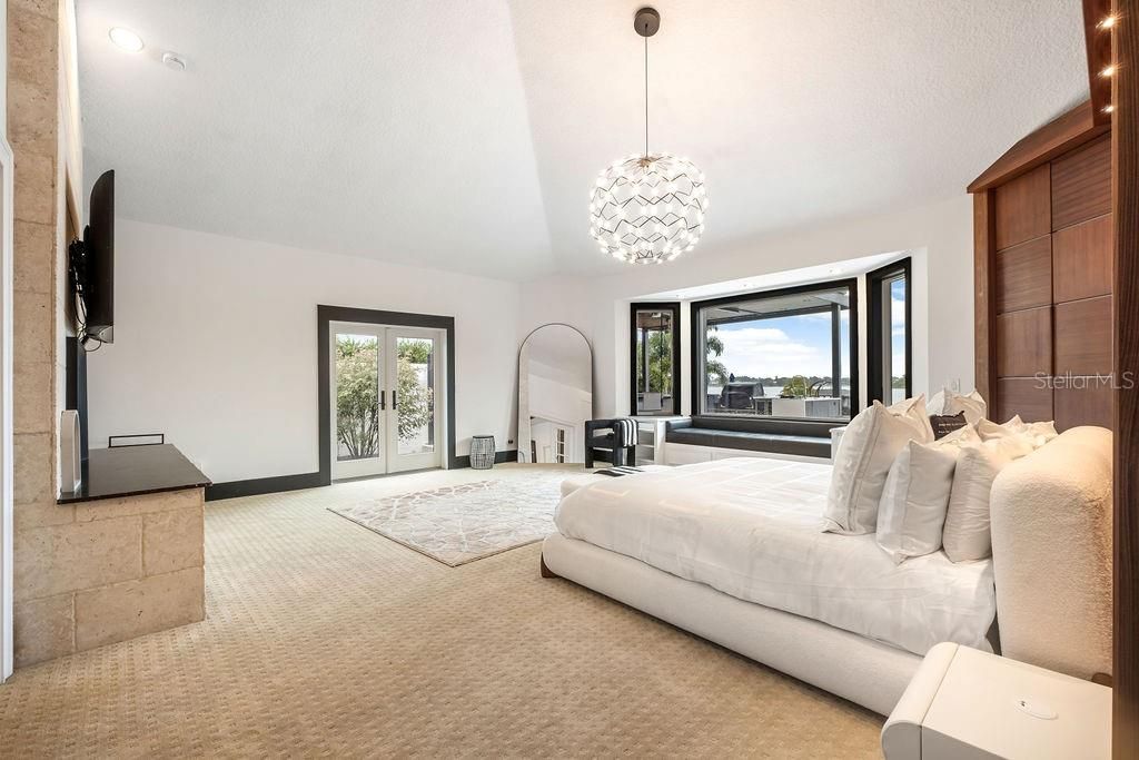 For Sale: $3,700,000 (4 beds, 3 baths, 5365 Square Feet)