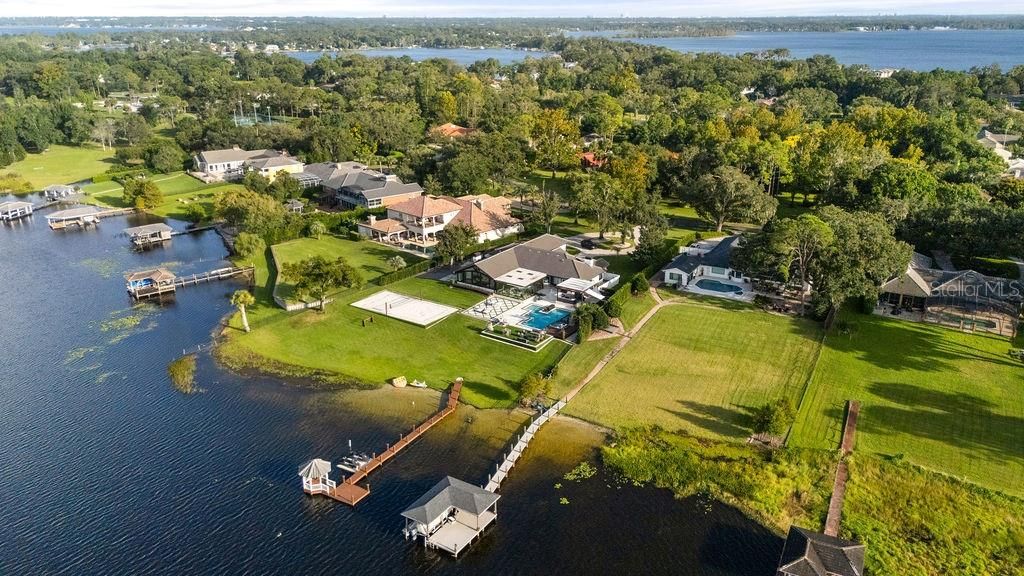 For Sale: $3,700,000 (4 beds, 3 baths, 5365 Square Feet)