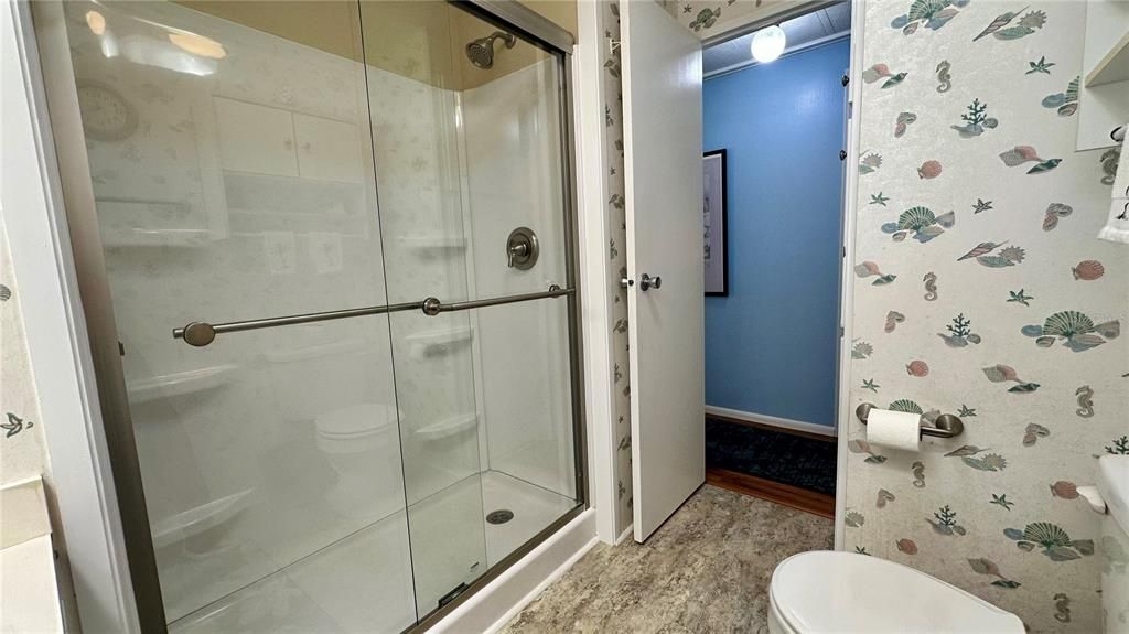 For Sale: $165,000 (2 beds, 2 baths, 1652 Square Feet)