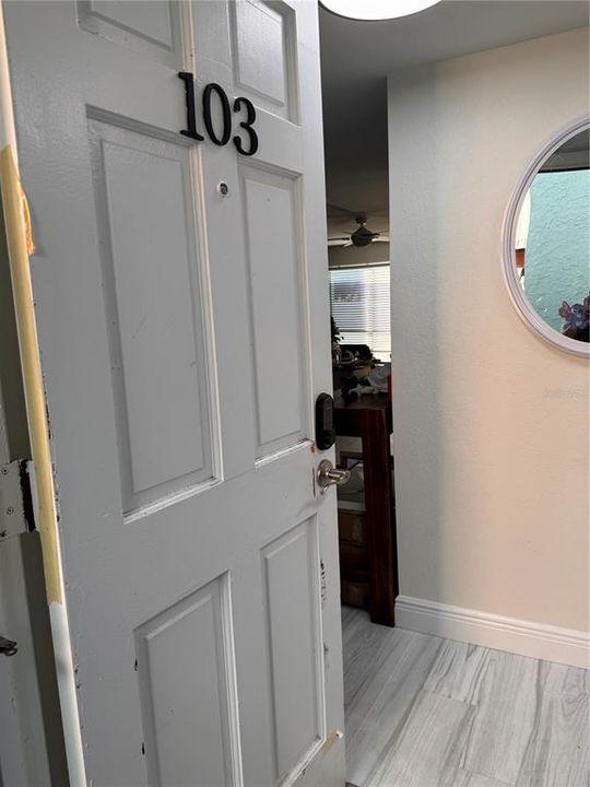 For Rent: $3,000 (2 beds, 2 baths, 1040 Square Feet)