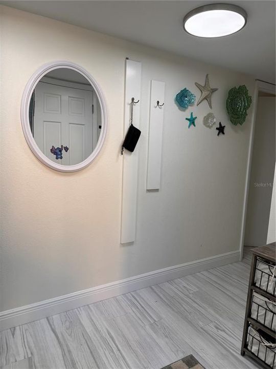 For Rent: $3,000 (2 beds, 2 baths, 1040 Square Feet)