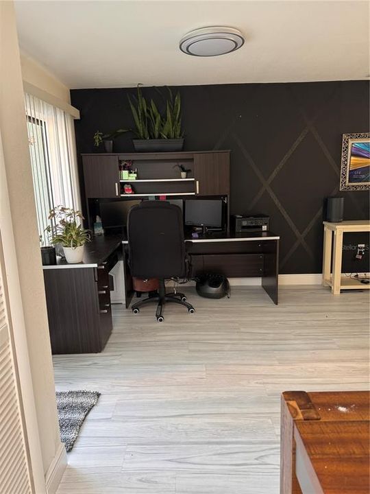 For Rent: $3,000 (2 beds, 2 baths, 1040 Square Feet)