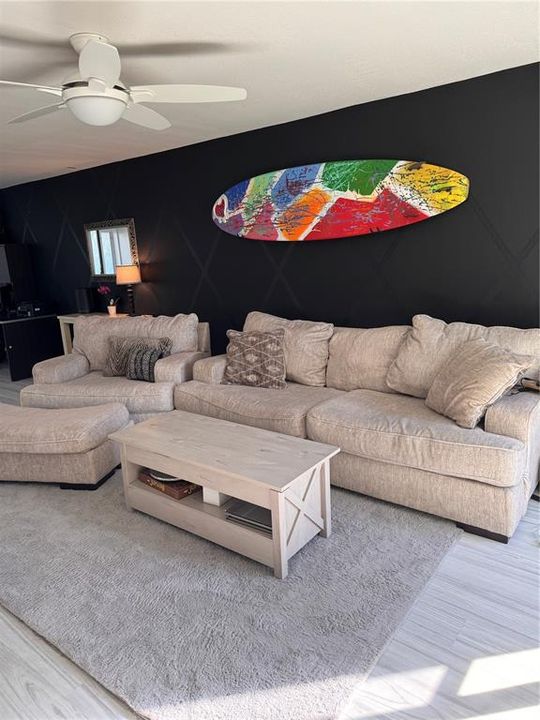 For Rent: $3,000 (2 beds, 2 baths, 1040 Square Feet)