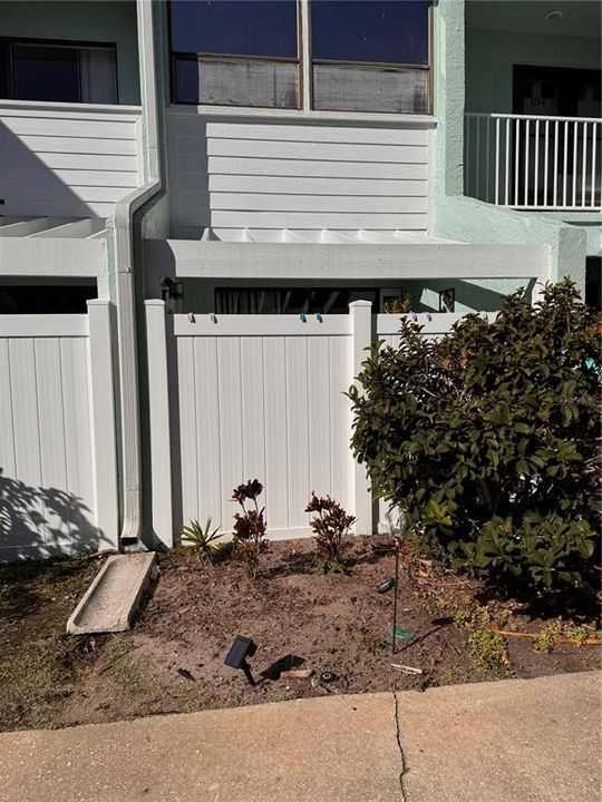 For Rent: $3,000 (2 beds, 2 baths, 1040 Square Feet)