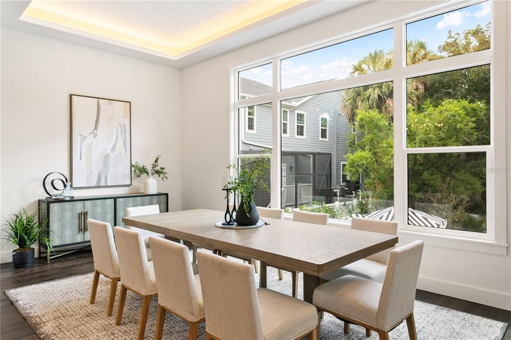 For Sale: $4,495,000 (5 beds, 6 baths, 6584 Square Feet)