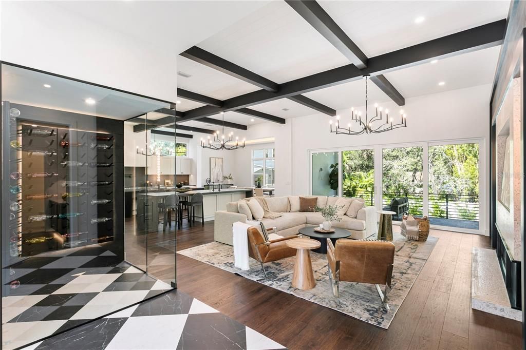 For Sale: $4,495,000 (5 beds, 6 baths, 6584 Square Feet)