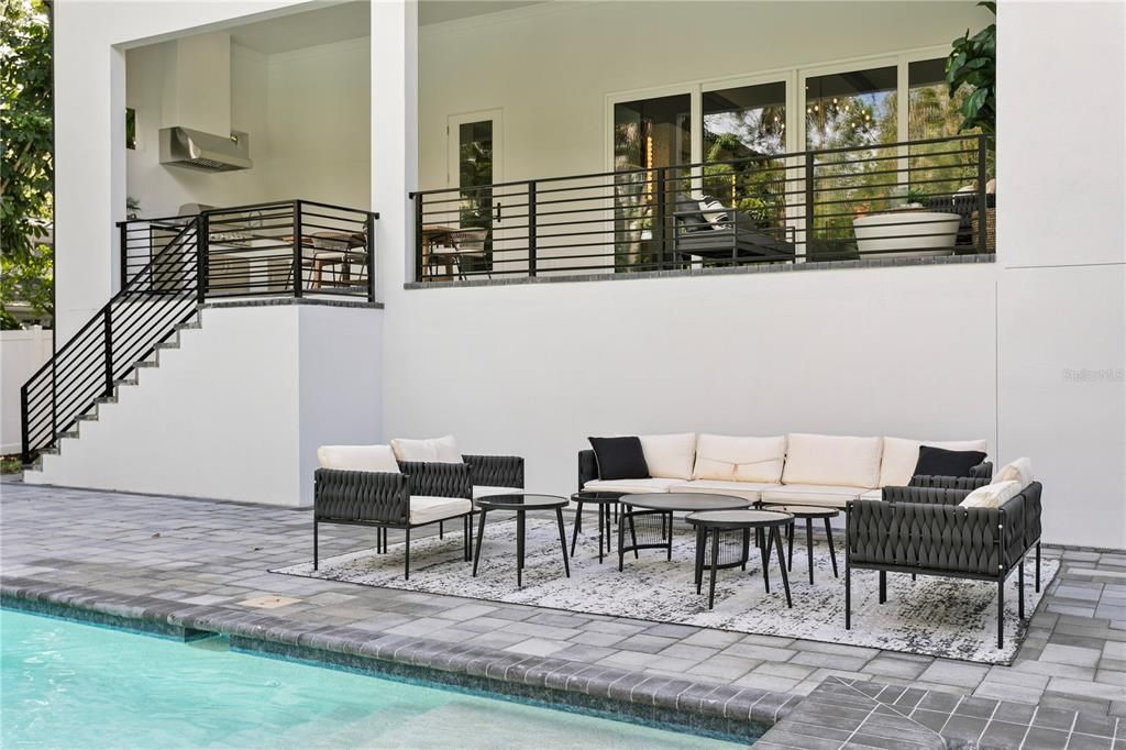 For Sale: $4,495,000 (5 beds, 6 baths, 6584 Square Feet)