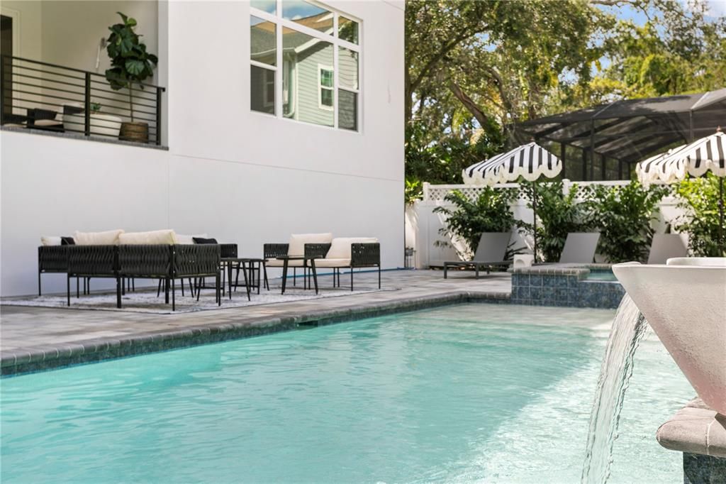 For Sale: $4,495,000 (5 beds, 6 baths, 6584 Square Feet)