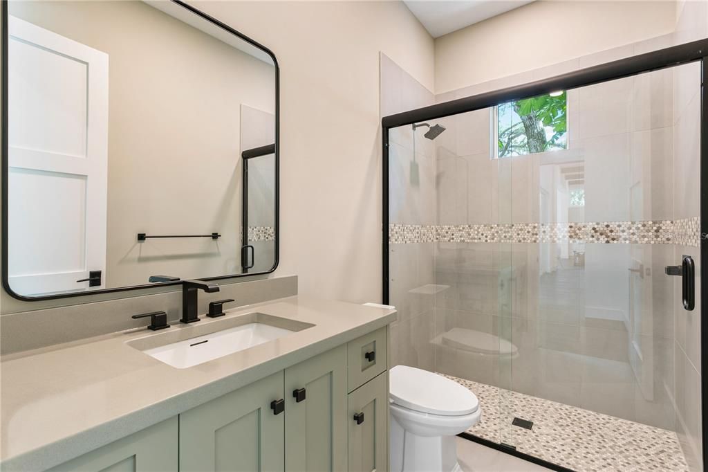 For Sale: $4,495,000 (5 beds, 6 baths, 6584 Square Feet)