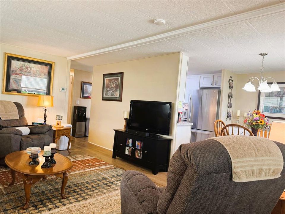 En Venta: $189,000 (2 camas, 2 baños, 1216 Pies cuadrados)