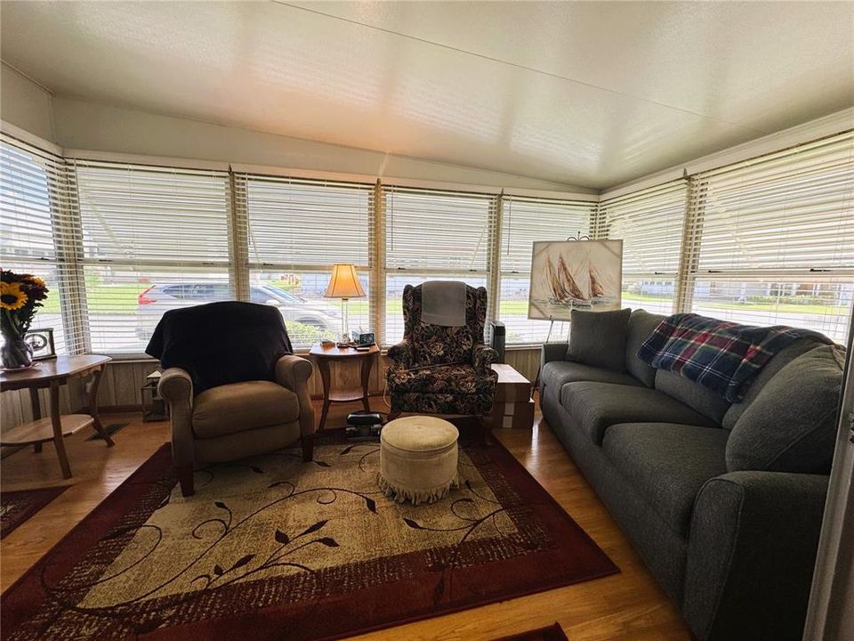 En Venta: $189,000 (2 camas, 2 baños, 1216 Pies cuadrados)