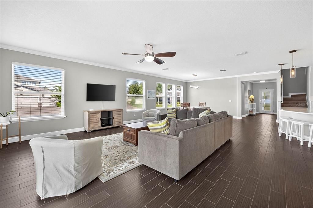 На продажу: $699,000 (5 спален, 4 ванн, 3261 Квадратных фут)