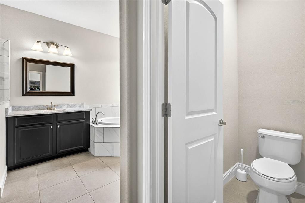 На продажу: $699,000 (5 спален, 4 ванн, 3261 Квадратных фут)