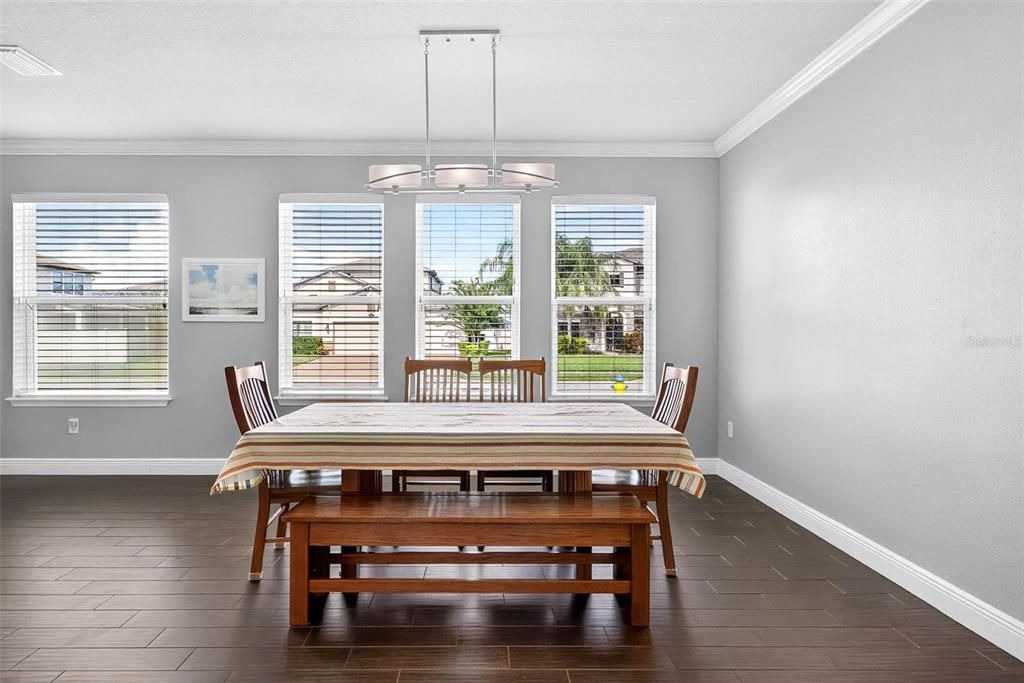 На продажу: $699,000 (5 спален, 4 ванн, 3261 Квадратных фут)