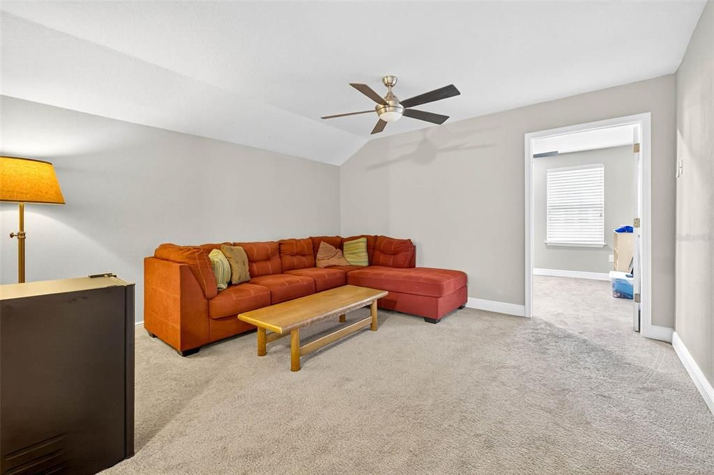 На продажу: $699,000 (5 спален, 4 ванн, 3261 Квадратных фут)