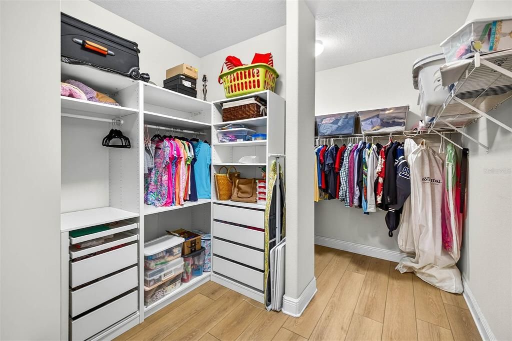 На продажу: $699,000 (5 спален, 4 ванн, 3261 Квадратных фут)