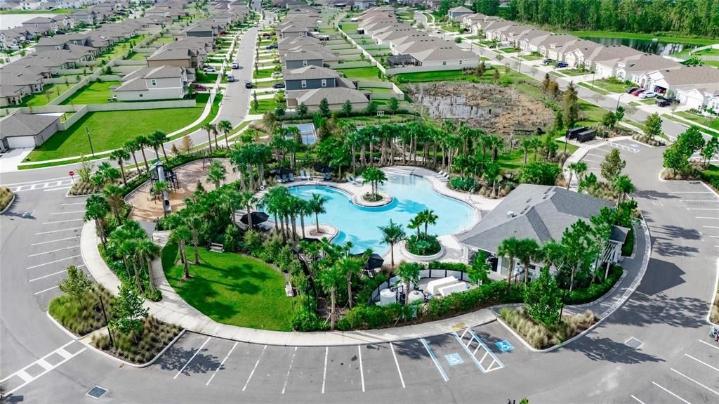 Под контрактом: $369,000 (4 спален, 2 ванн, 1846 Квадратных фут)