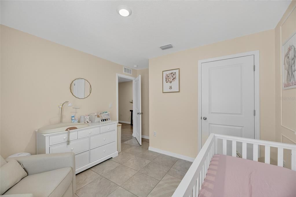 Под контрактом: $369,000 (4 спален, 2 ванн, 1846 Квадратных фут)