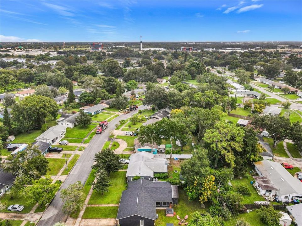 For Sale: $299,900 (3 beds, 2 baths, 1658 Square Feet)