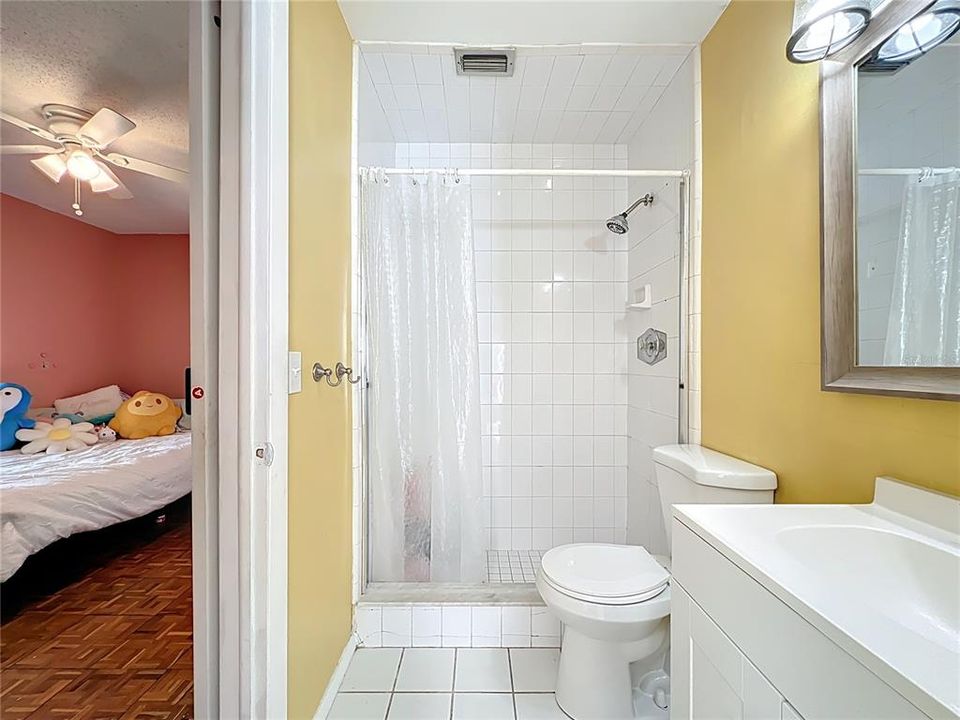 For Sale: $299,900 (3 beds, 2 baths, 1658 Square Feet)