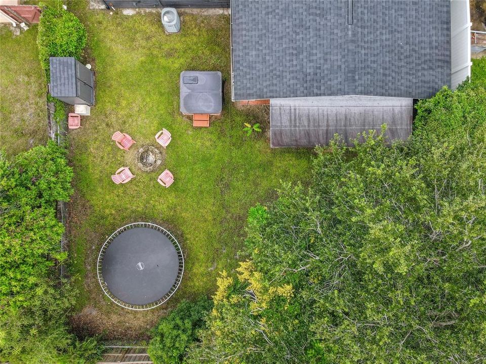 For Sale: $299,900 (3 beds, 2 baths, 1658 Square Feet)