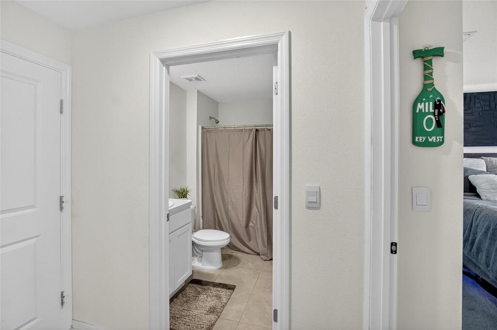 出租: $2,900 (5 贝兹, 3 浴室, 2601 平方英尺)