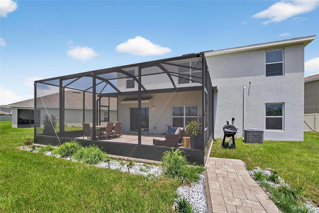 出租: $2,900 (5 贝兹, 3 浴室, 2601 平方英尺)