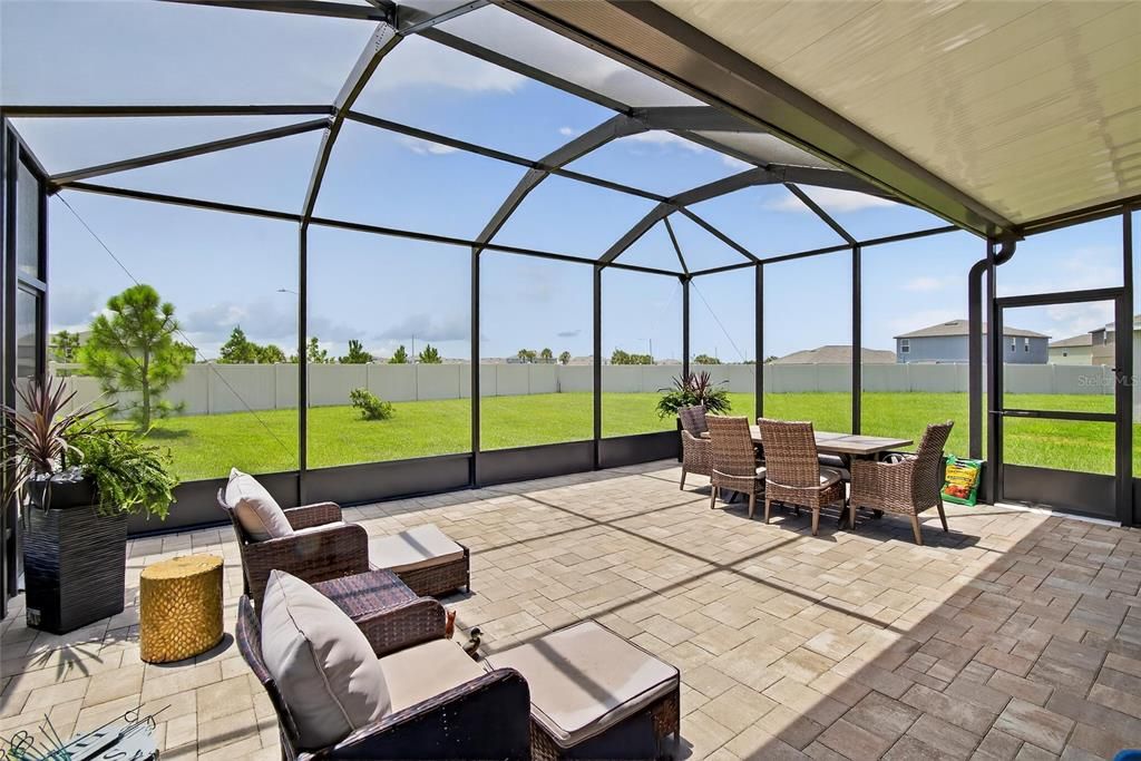 出租: $2,900 (5 贝兹, 3 浴室, 2601 平方英尺)