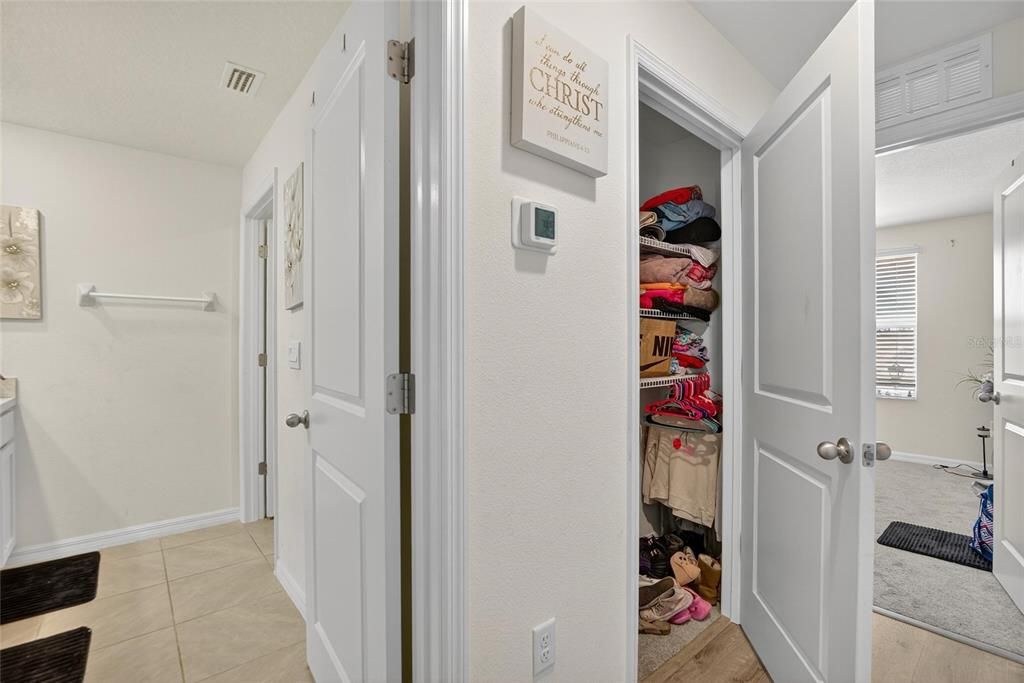 出租: $2,900 (5 贝兹, 3 浴室, 2601 平方英尺)