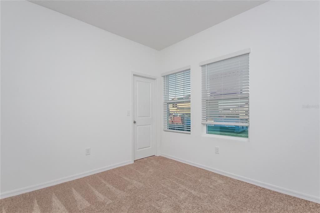 En Renta: $1,945 (4 camas, 2 baños, 1992 Pies cuadrados)