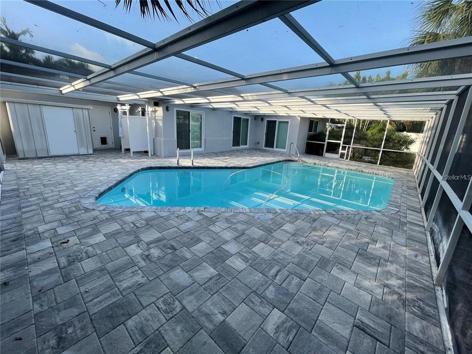 出租: $6,500 (3 贝兹, 3 浴室, 2109 平方英尺)