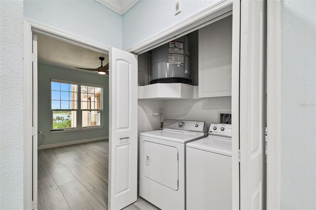 Activo con contrato: $2,300 (1 camas, 1 baños, 654 Pies cuadrados)