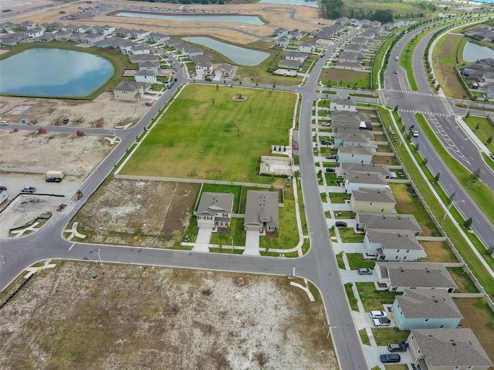 Active With Contract: $2,725 (4 beds, 2 baths, 2260 Square Feet)