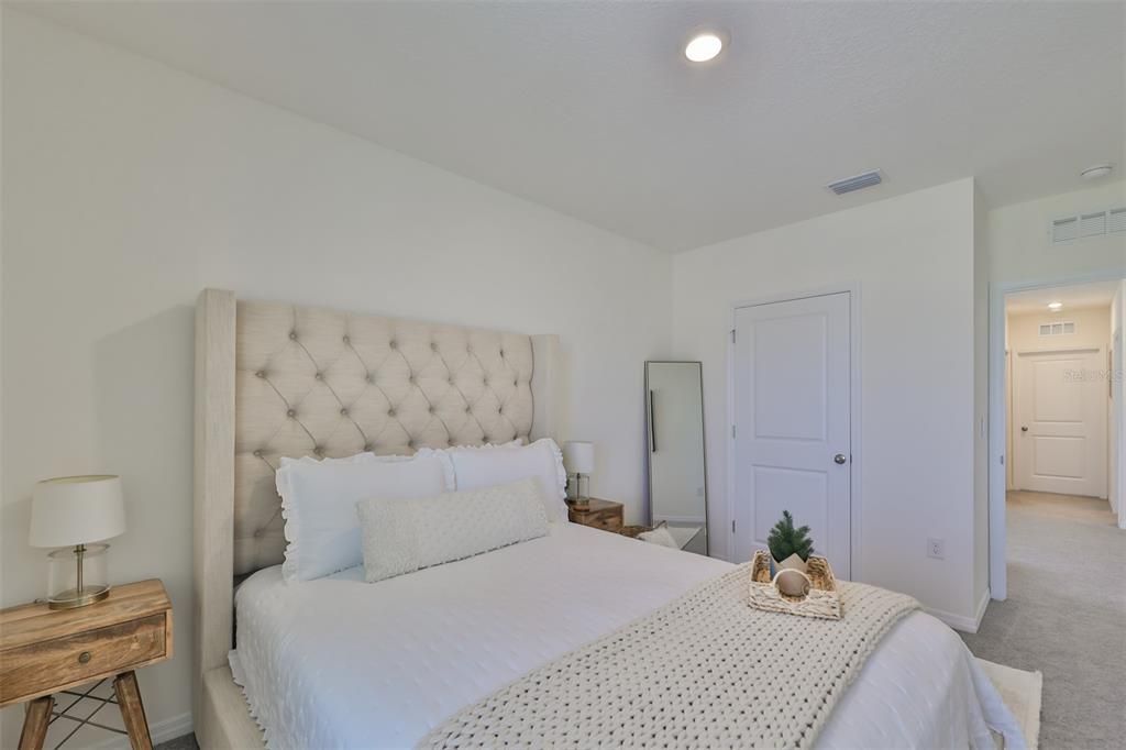 Active With Contract: $2,725 (4 beds, 2 baths, 2260 Square Feet)