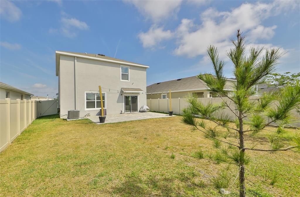 Active With Contract: $2,725 (4 beds, 2 baths, 2260 Square Feet)