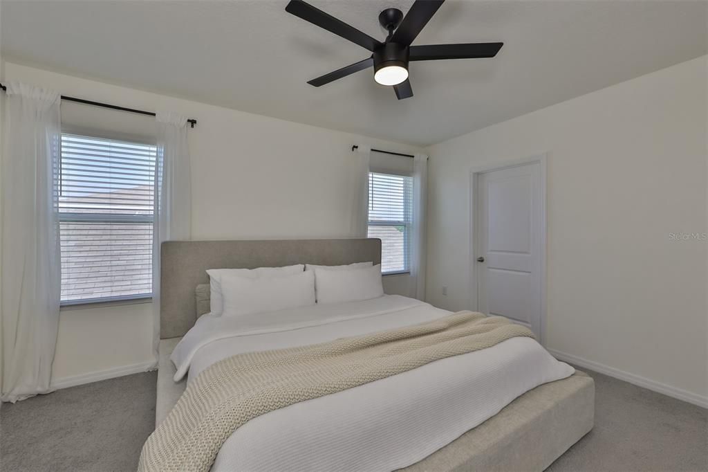 Active With Contract: $2,725 (4 beds, 2 baths, 2260 Square Feet)