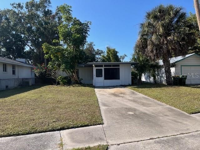 For Rent: $2,175 (3 beds, 2 baths, 1392 Square Feet)